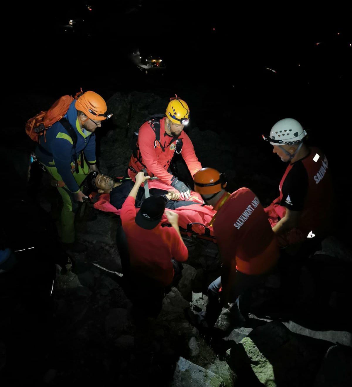 8b94c2e0-933c-4a84-81ff-90cea40eacad