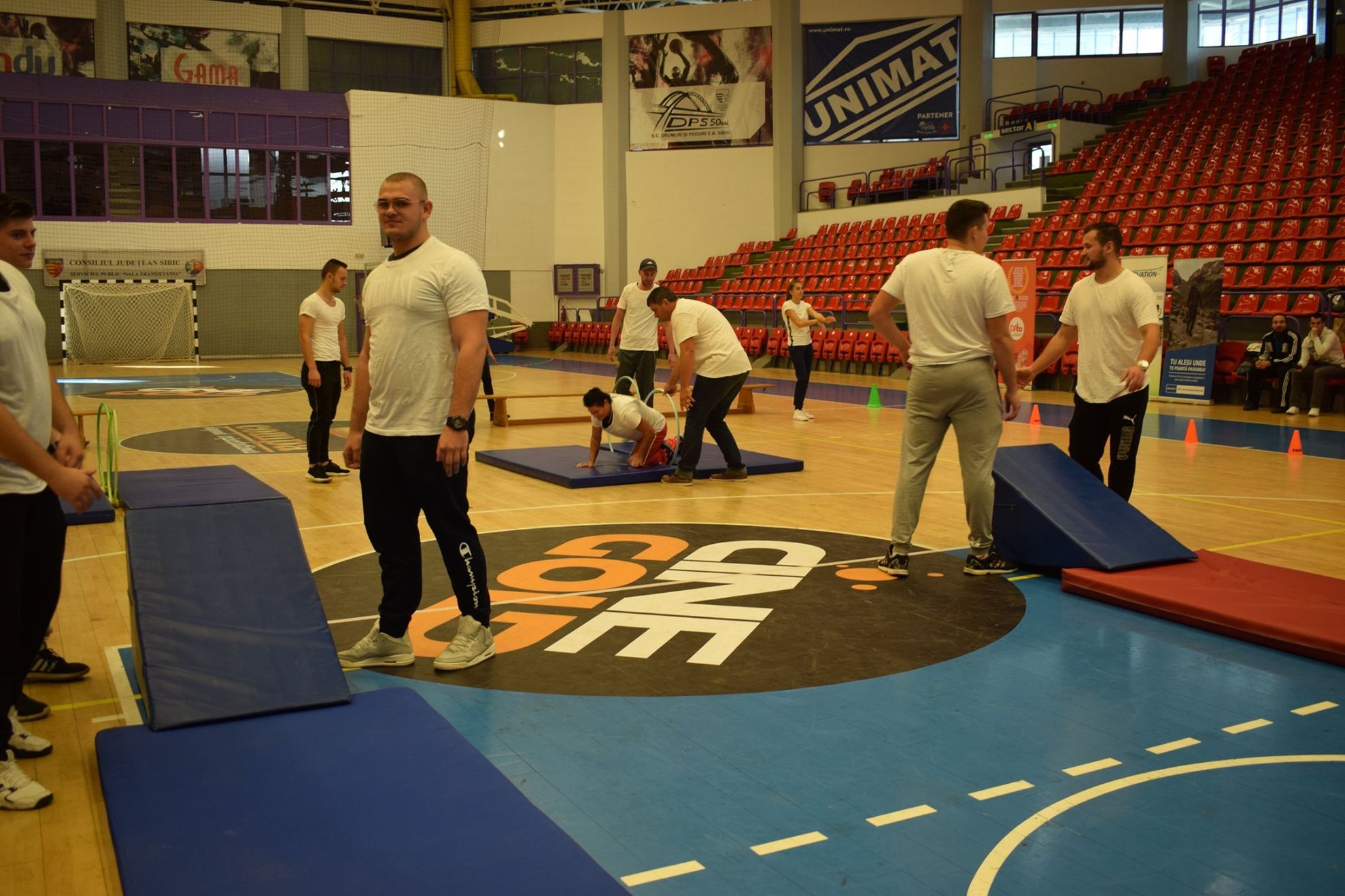 73321229_2386998001523715_8540376785437589504_o