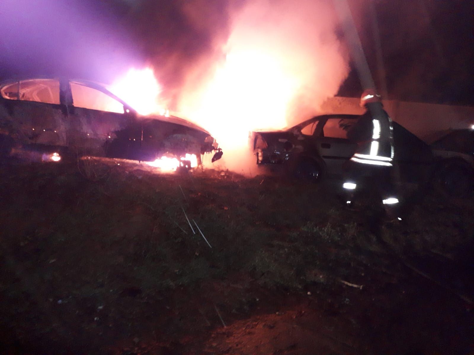 aa1dfc9c-8b00-44b9-8fed-7de4a1931040