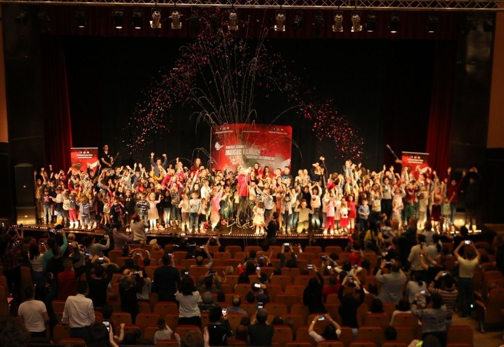 Sibiu Magic Show 2019 începe joi. Cu spectacole create de artiști din  România, Belgia, Lituania, Italia și Suedia