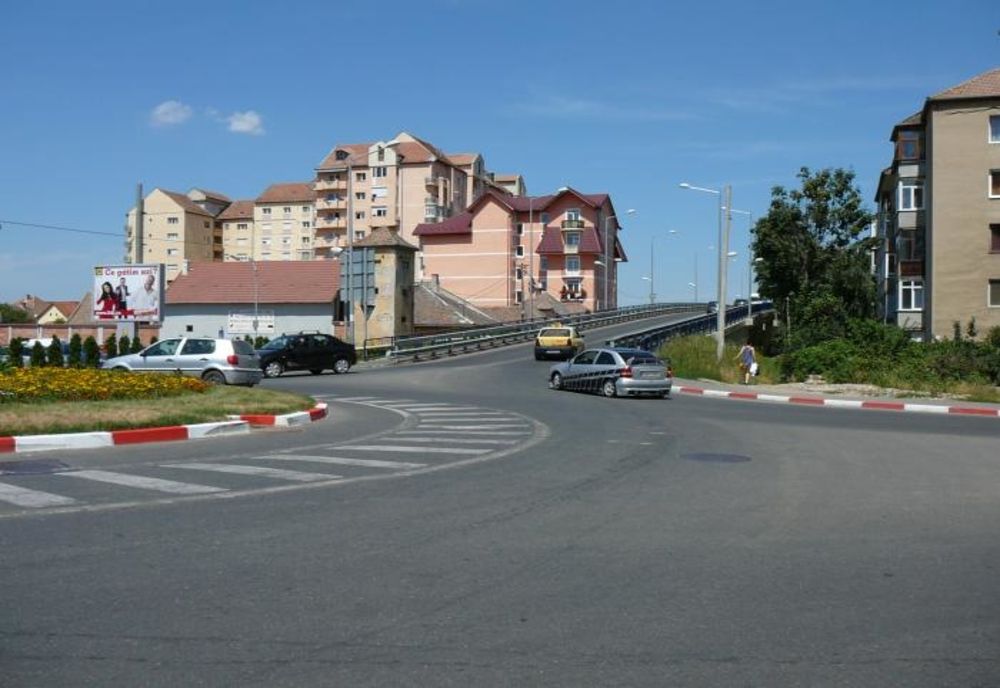 Modernizarea zonei de blocuri din cartierul Terezian intră în linie dreaptă