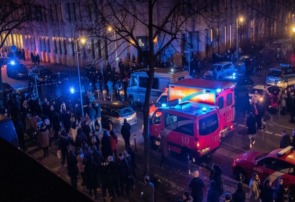 Atac armat la Berlin. Cel puțin o persoană a murit, mai mulți răniți