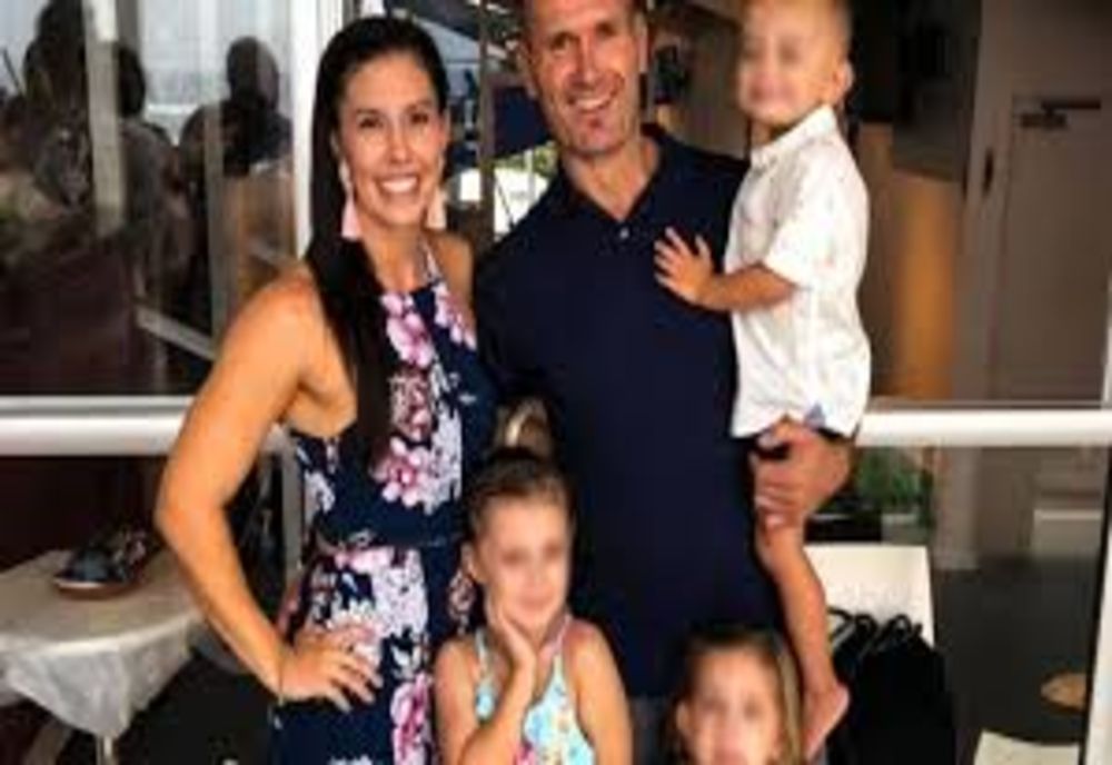 AUSTRALIA - Un fost jucător de rugby, fosta soție și cei trei copii au murit după ce au ars de vii