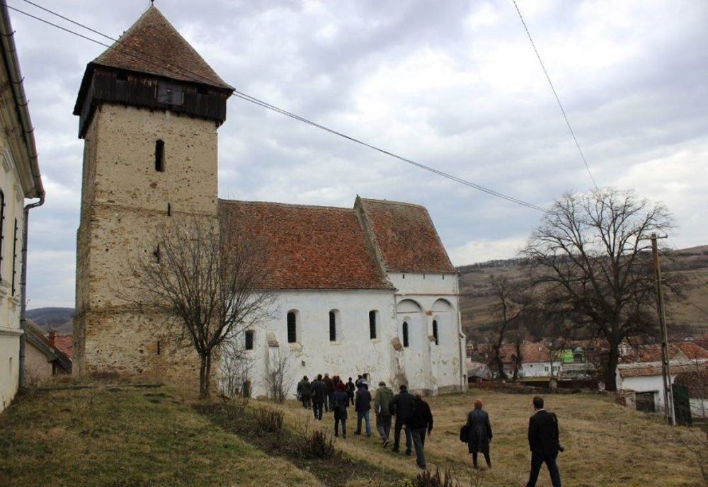 Încep lucrările la Biserica Fortificată din Ruja