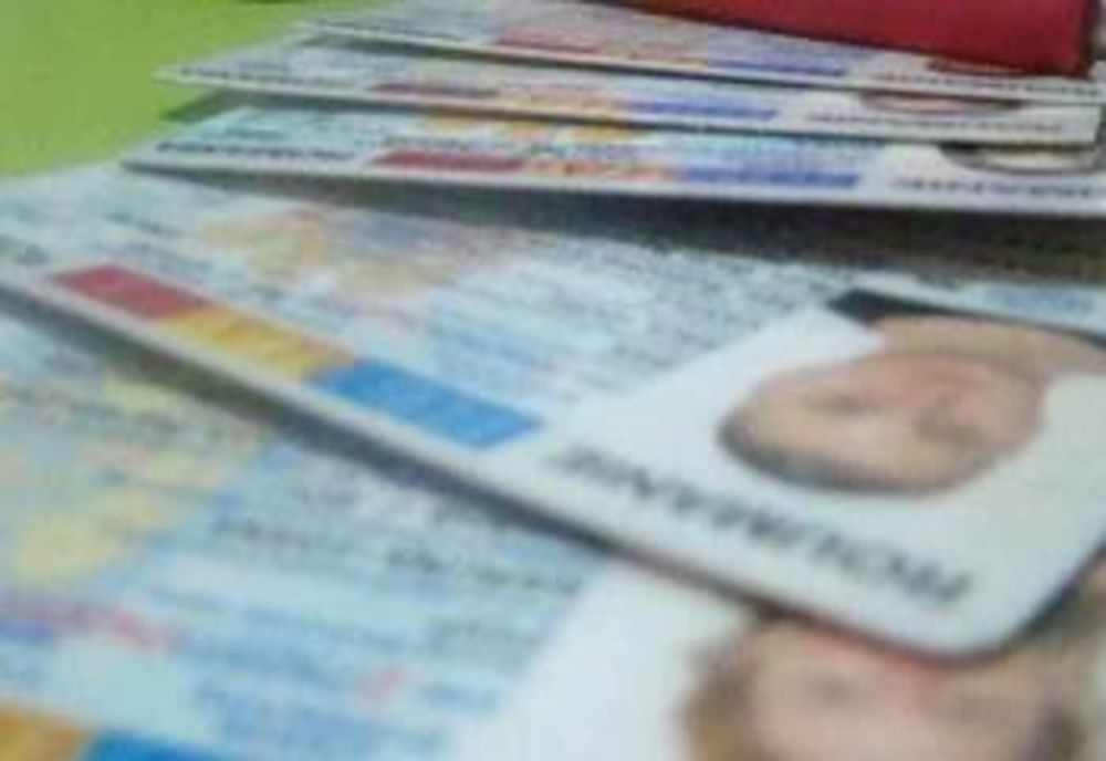 Documentele eliberate de autoritățile publice care expiră pe perioada stării de urgență își păstrează valabilitatea