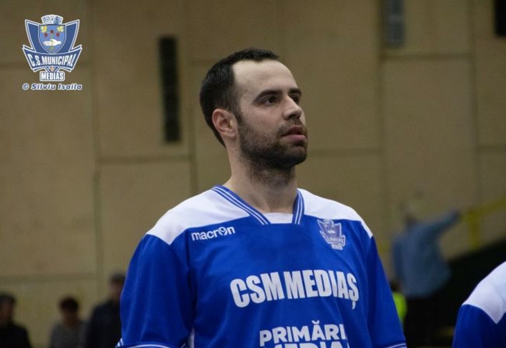 BASCHET: Titus Nicoară rămâne la CSM Mediaș