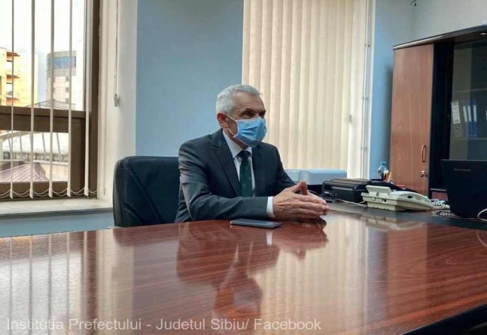 Prefectul Sibiului și-a cerut scuze de la medicul pe care l-a mustrat că a cerut mai multe paturi la ATI