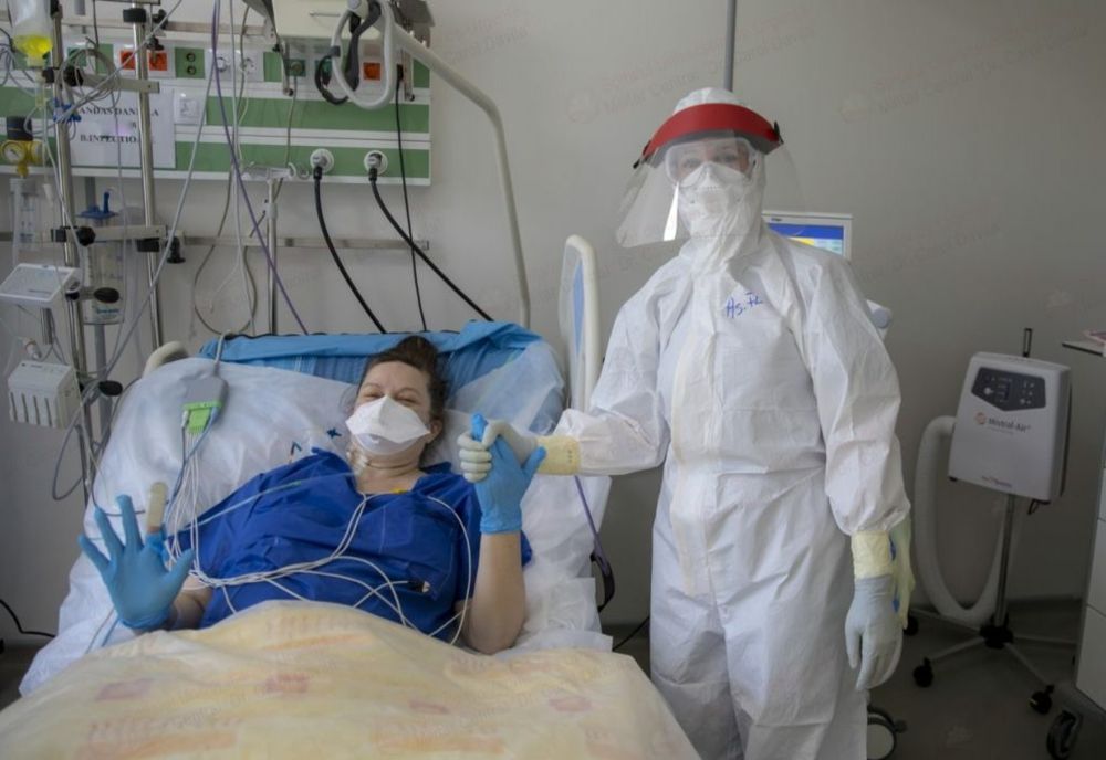 Două spitale din Sibiu cu pacienţi COVID-19 nu pot folosi secţiile ATI din lipsă de personal
