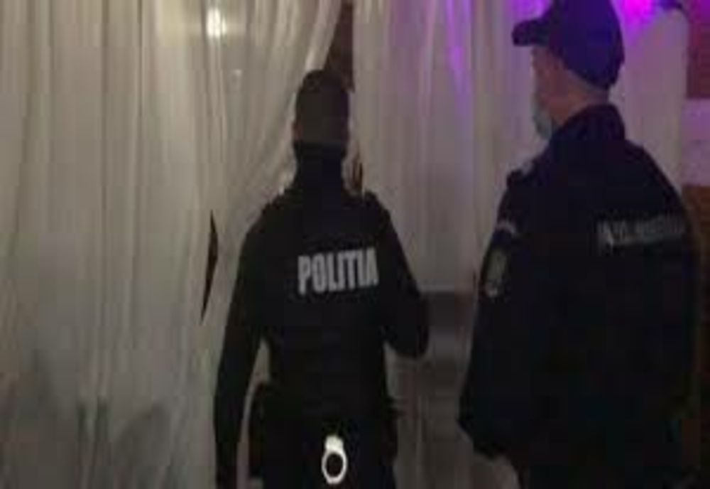 Petrecere întreruptă de polițiştii sibieni!