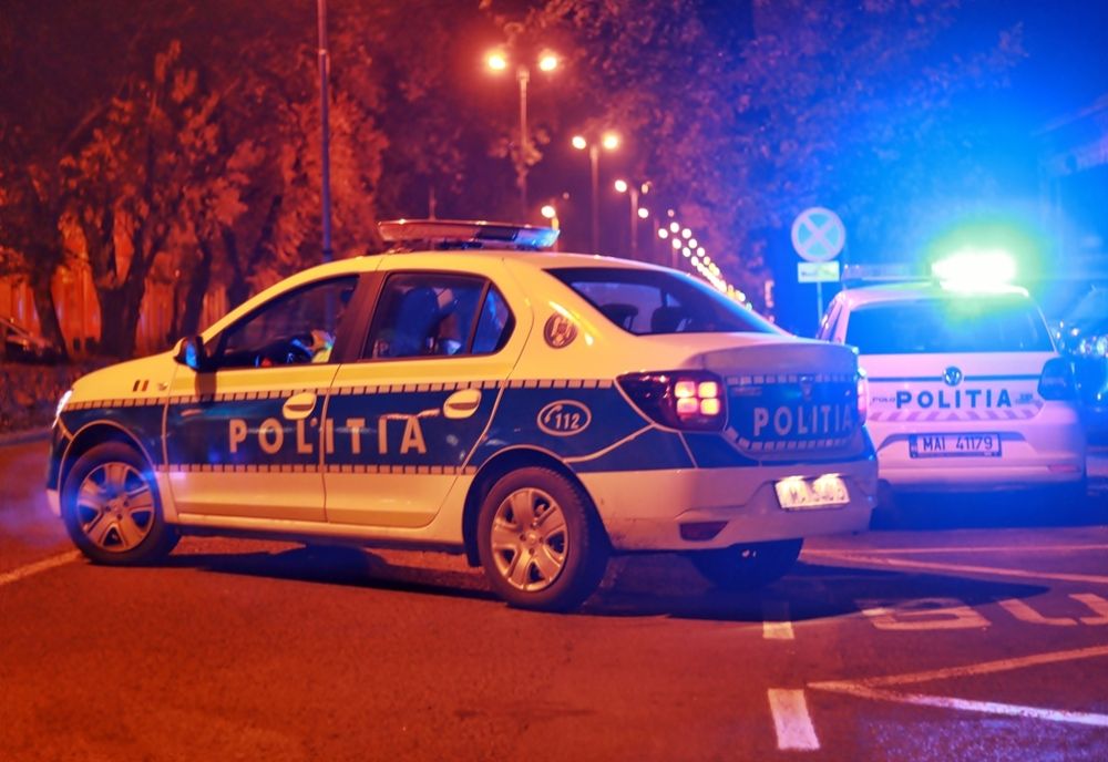 Accident cu două victime pe DN14! Unul dintre șoferi a fugit de la locul faptei
