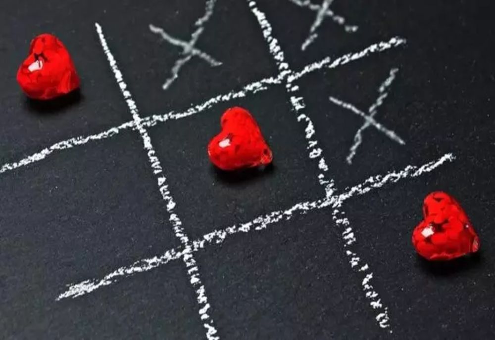 Cum să faci un bărbat să te dorească, în funcție de zodie. Horoscopul seducției