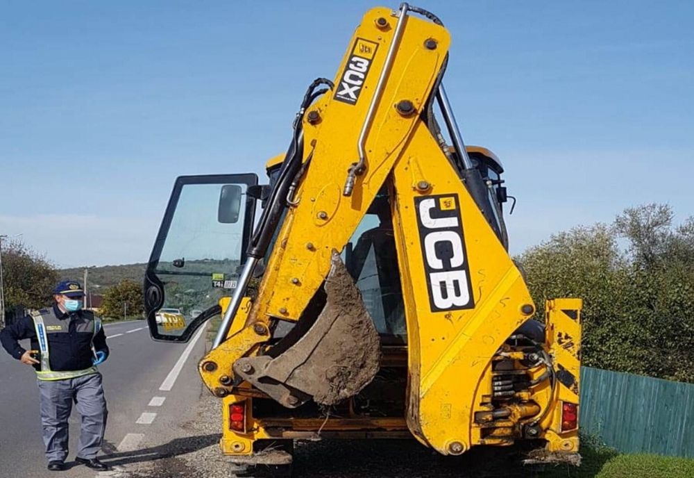 Trei bărbaţi din judeţul Sibiu prinşi după ce au furat utilaje de 265.000 de lei din Bihor