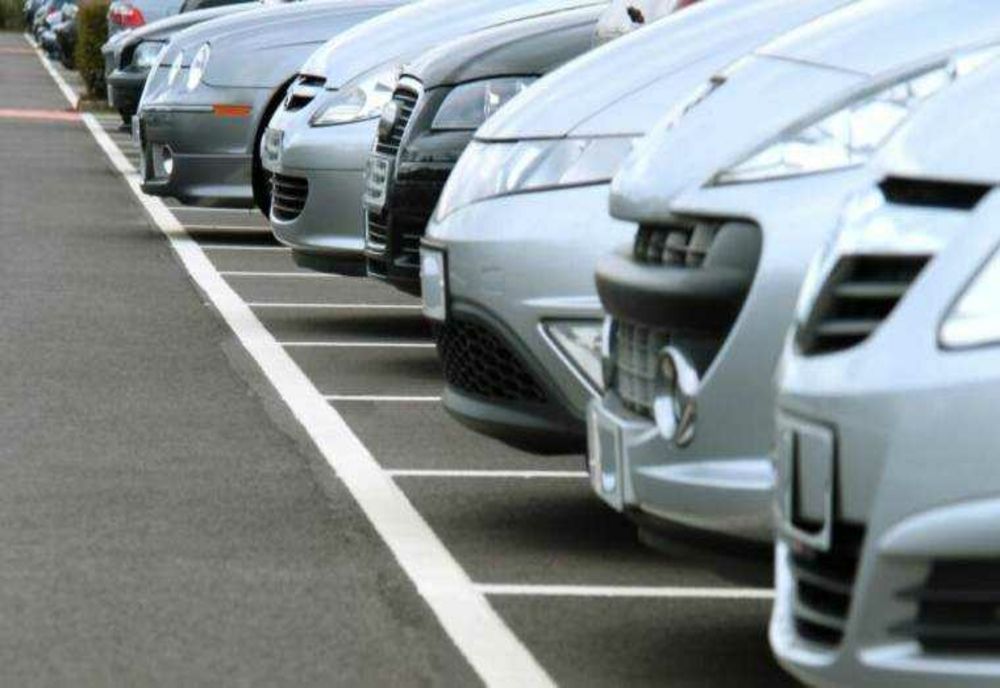 Tarifele de referință RCA au crescut pentru persoanele fizice și autovehiculele de transport bunuri