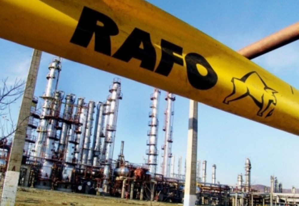 ROMÂNIA, FURATĂ LA BUCATĂ. CUM A FOST DISTRUSĂ RAFO ONEȘTI