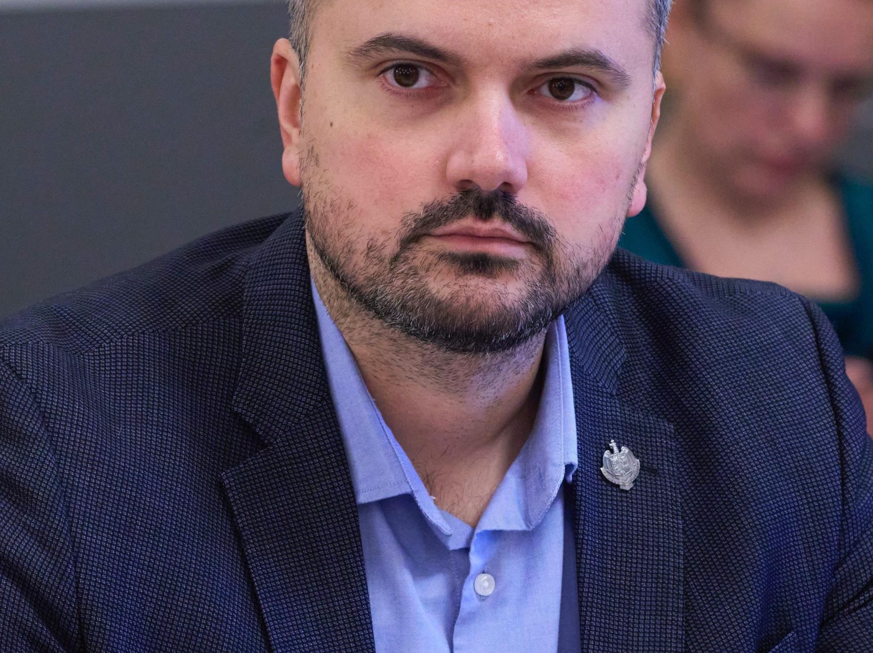 fabian-radu-în-timpul-unei-întâniri-cu-partenerii-externi-ai-româniei