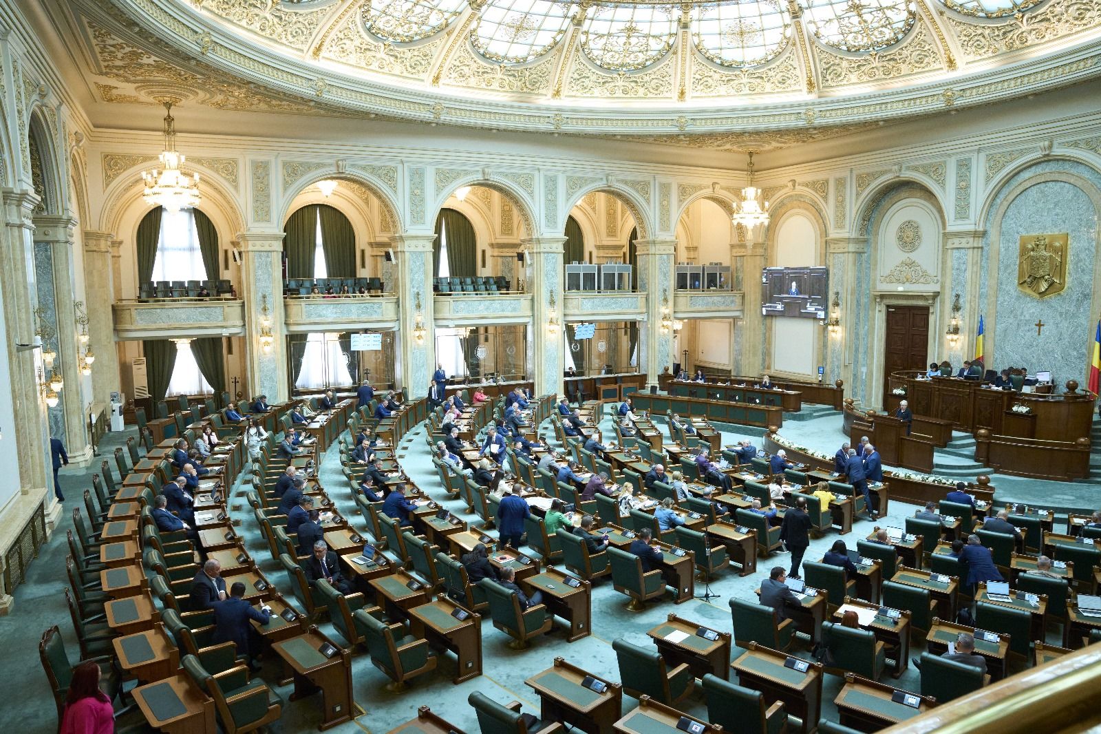 senatul-româniei-la-votul-moțiunii-de-cenzură