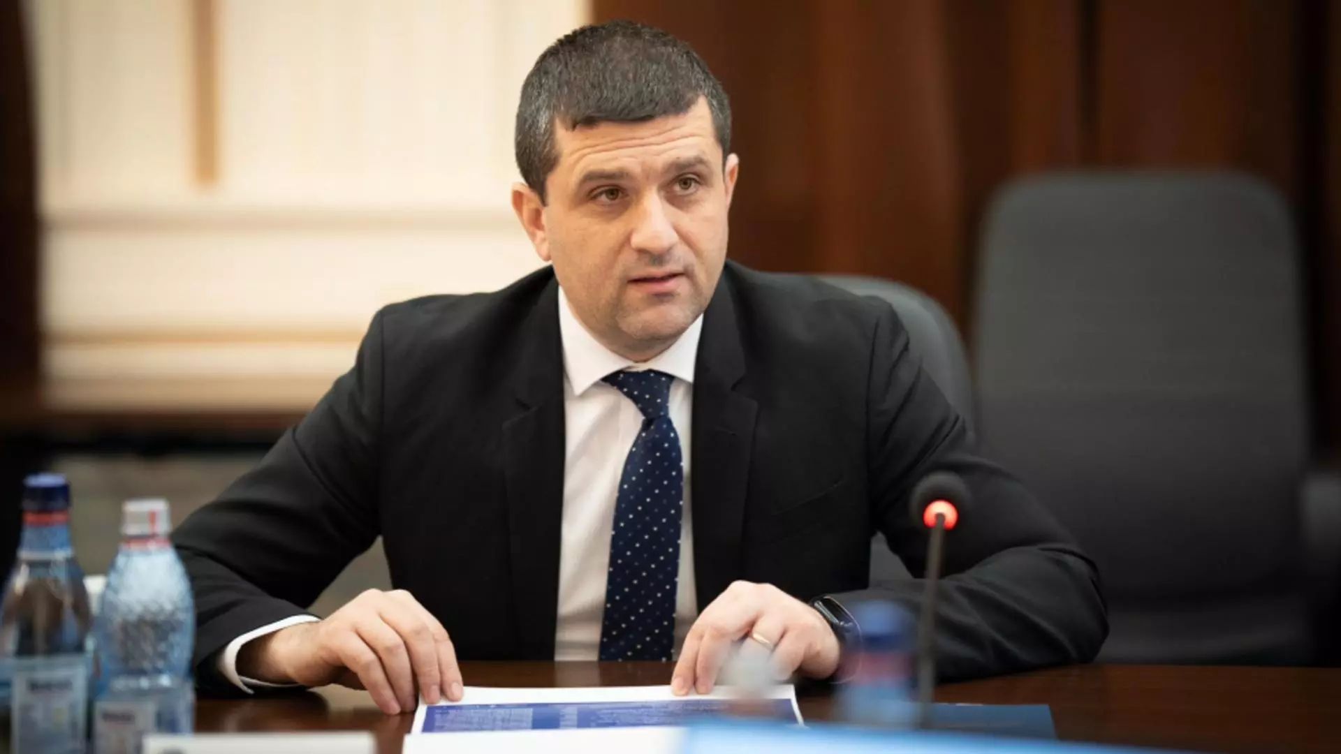 Radu Miruță: „Toți militarii români au fost retrași din Irak. NATO s-a ocupat de evacuarea acestora”