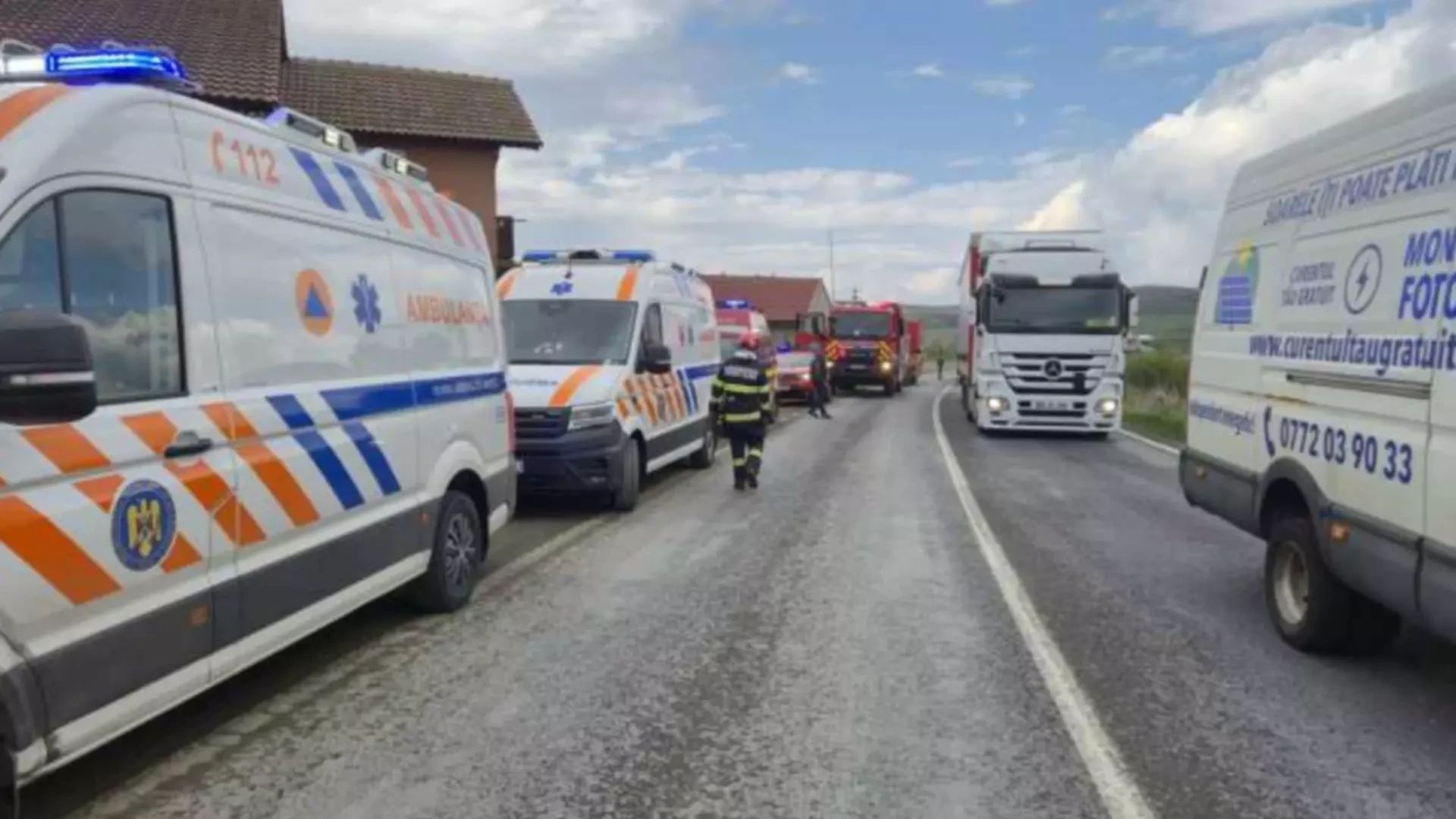 Accident rutier grav pe DN7, la Boița. FOTO: SAJ Sibiu