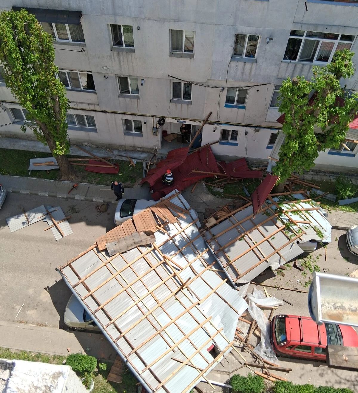 Acoperiș prăbușit