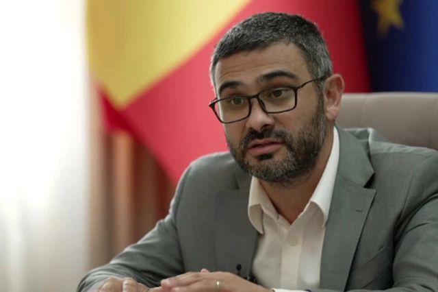 Aproximativ 500 de persoane au fost depistate fără contracte de muncă, într-o singură săptămână. Ministrul Muncii: ”Nu e normal și nu poate fi ignorat”