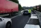Video: Încărcătura unui tir s-a răsturnat pe carosabil, la Tălmaciu lovind o mașină