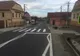 Biciclist acroșat de o șoferiță care nu i-a acordat prioritate