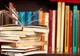 Peste 27.000 de cărți educaționale au fost donate școlilor din Sibiu