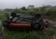 O tânără a ajuns la spital după ce s-a răsturnat cu mașina pe DJ 106C