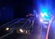 Accident pe Valea Oltului. O platformă încărcată cu mașini s-a desprins și a lovit un autoturism