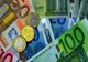 Leul recuperează timid în fața euro, dar pierde teren în fața celorlalte valute