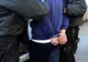 Patru sibieni, cercetați penal și reținuți pentru că au furat un telefon și o cutie de saleuri
