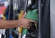 Purtătorul de cuvânt al PNL, Ionuţ Stroe: ”Este cea mai rapidă şi acceptată scădere a preţurilor carburanţilor la pompă de pe o zi pe alta”