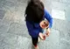 Un cuplu din Ernea își foloseau copii la cerșit în Teiuș