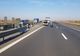 Autostrada A1 blocată de un șofer de tir neatent care a intrat în parapetul median