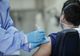COVID-19. Record de vaccinări, în ultimele 24 de ore –  119 mii de persoane imunizate, dintre care aproape 52 de mii cu prima doză