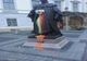Bărbatul care a vandalizat statuia lui Brukenthal a fost amendat cu 500 de lei