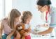 Avertismentul unui medic pentru părinții care nu cred în vaccinuri: „Rujeola sau tetanosul pot ucide”